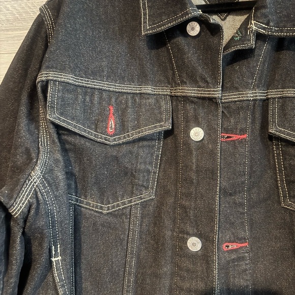 Tommy Hilfiger Black Denim Jacket with Red Accents - Picture 3 of 11